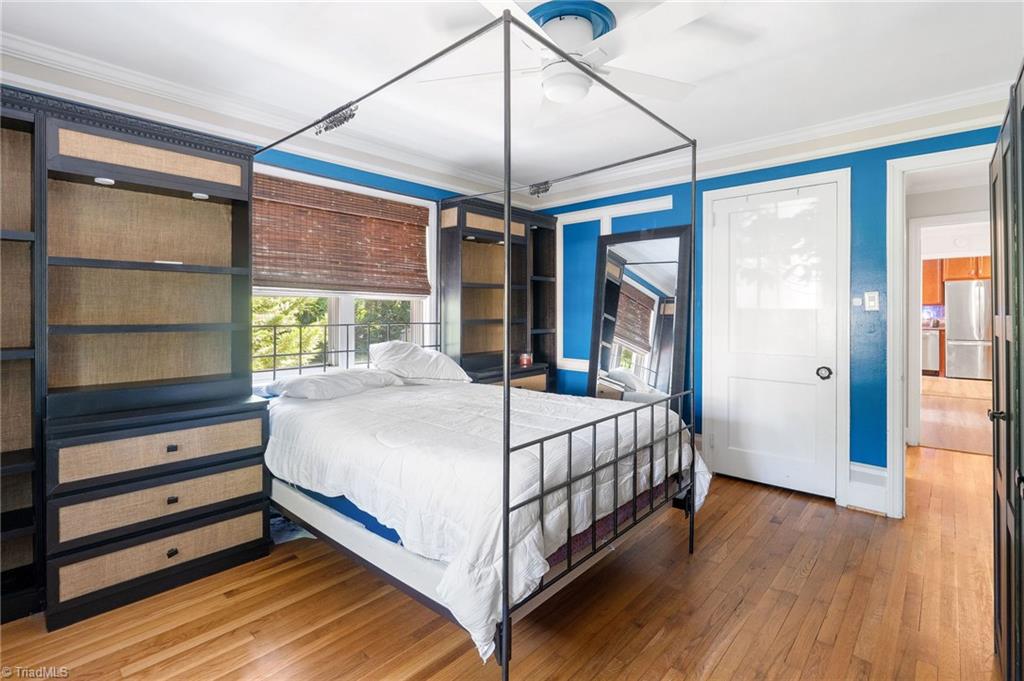 1908 Independence Road