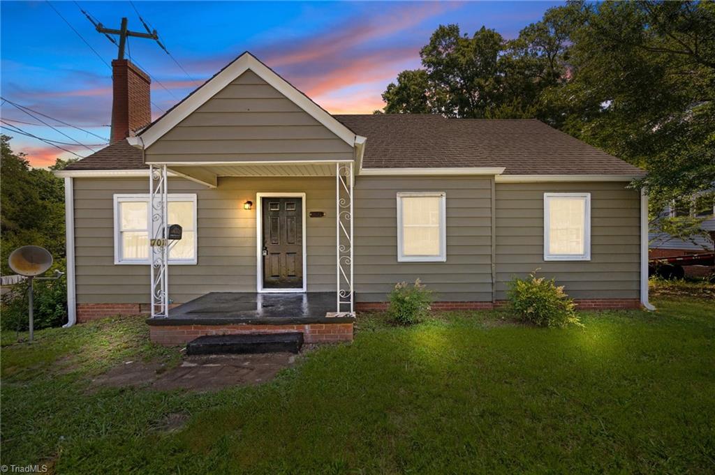 701 Lowdermilk Street