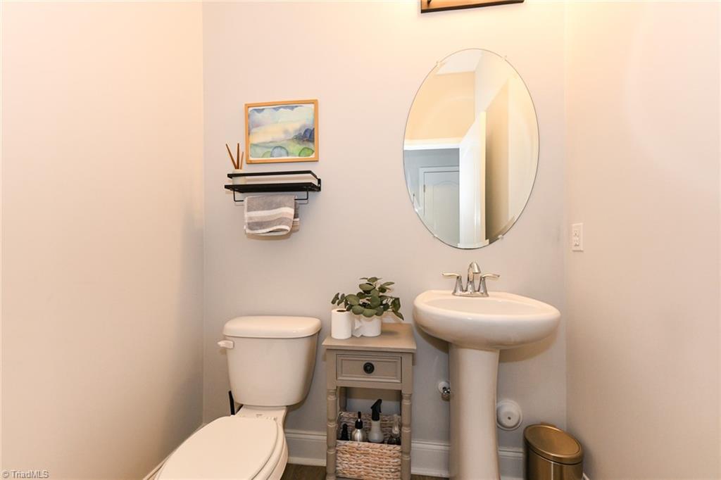 1117 Magenta Way, Kernersville