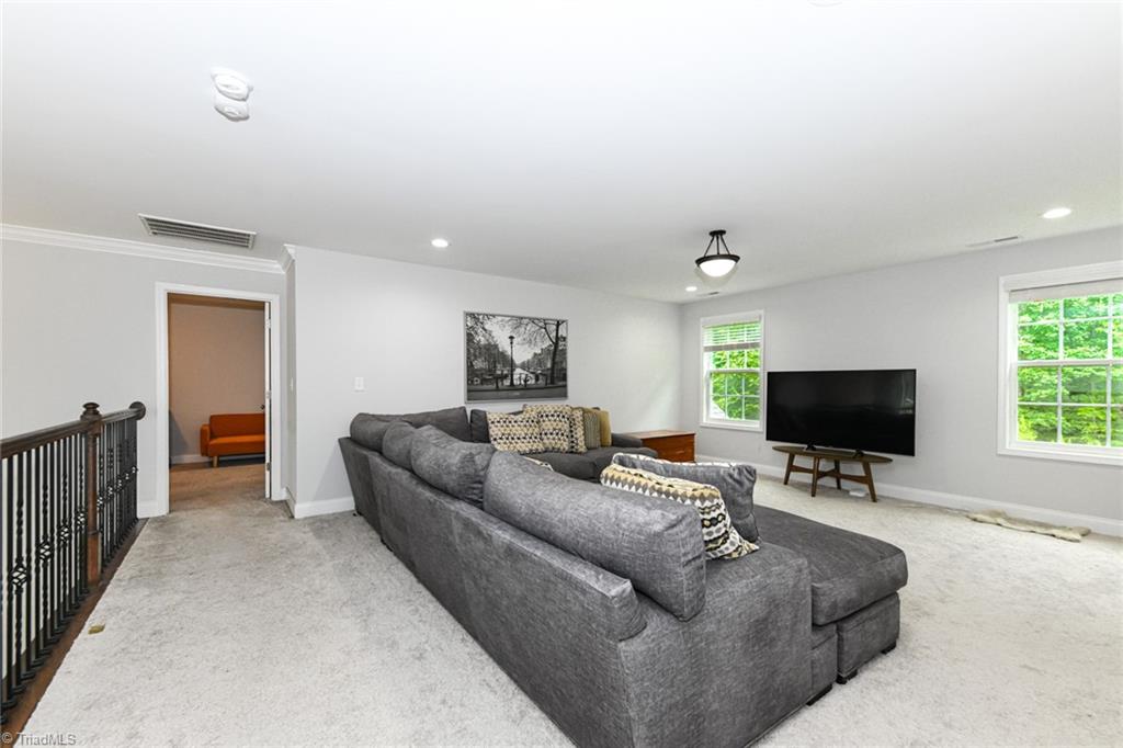 1117 Magenta Way, Kernersville