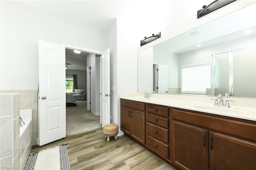 1117 Magenta Way, Kernersville