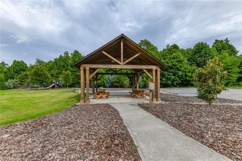 1117 Magenta Way, Kernersville