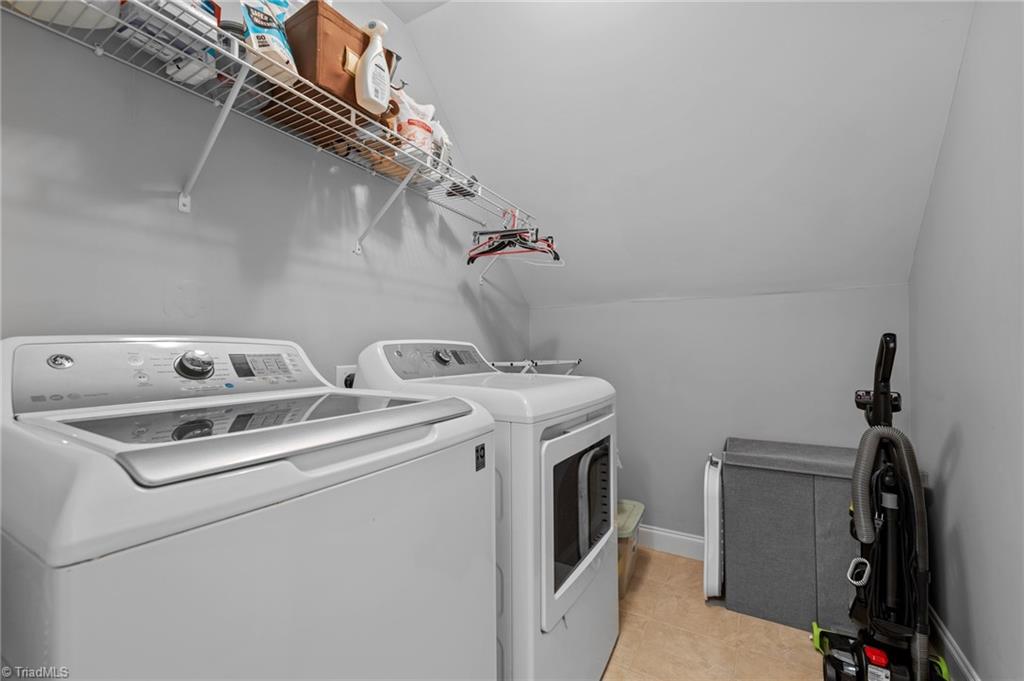 4206 Peppervine Trail