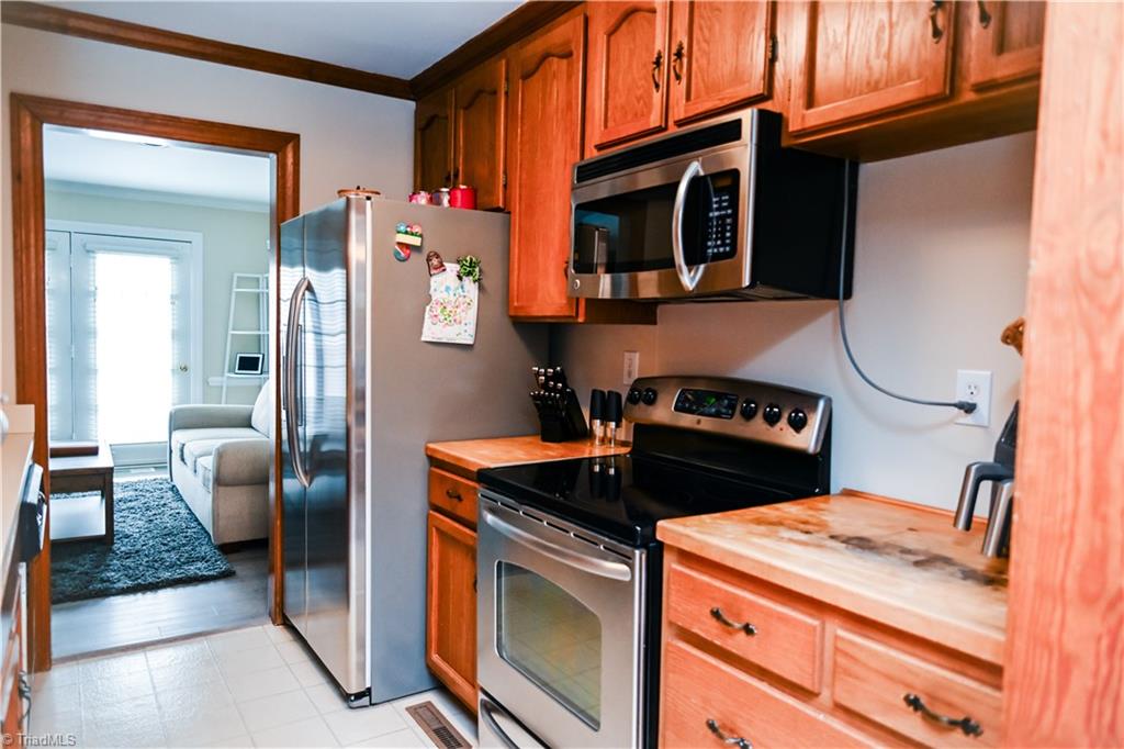 612 Sunset Avenue # 4