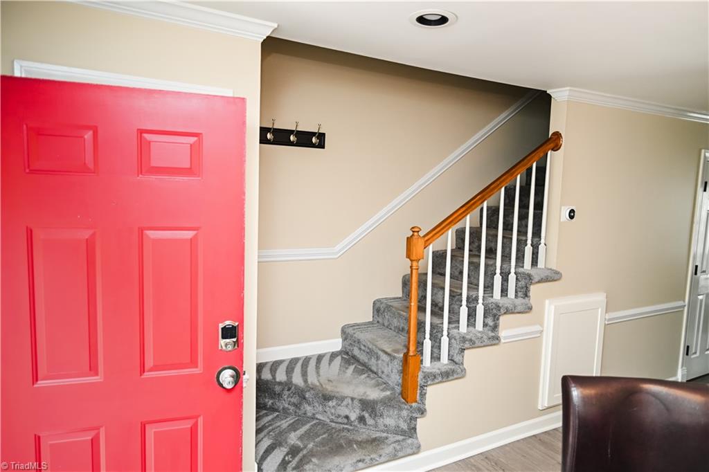 612 Sunset Avenue # 4