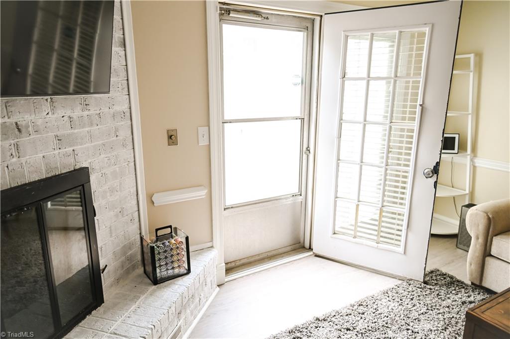 612 Sunset Avenue # 4