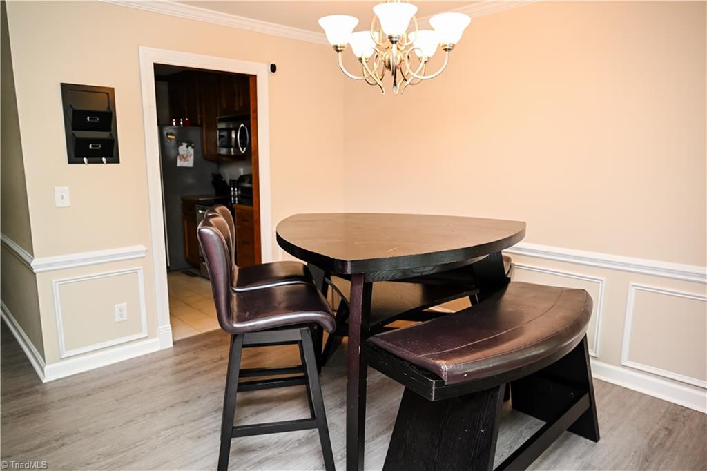 612 Sunset Avenue # 4