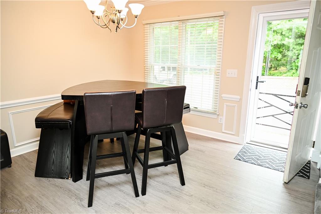 612 Sunset Avenue # 4