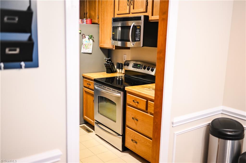 612 Sunset Avenue # 4