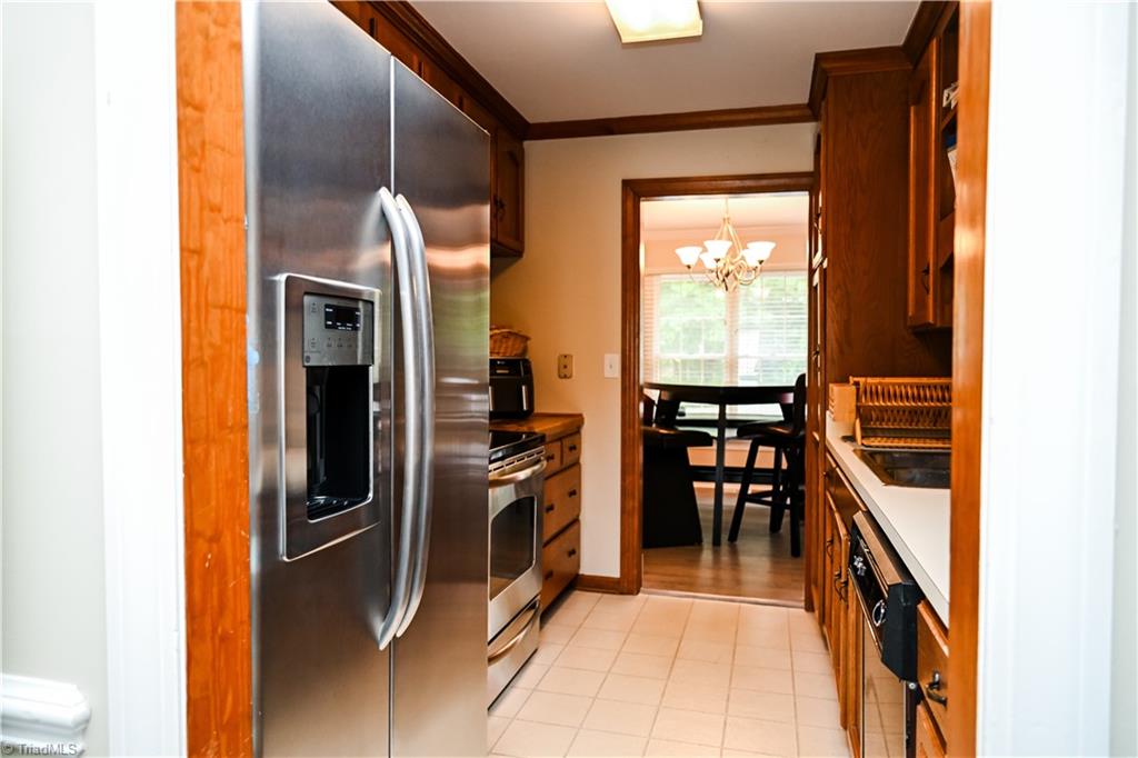 612 Sunset Avenue # 4