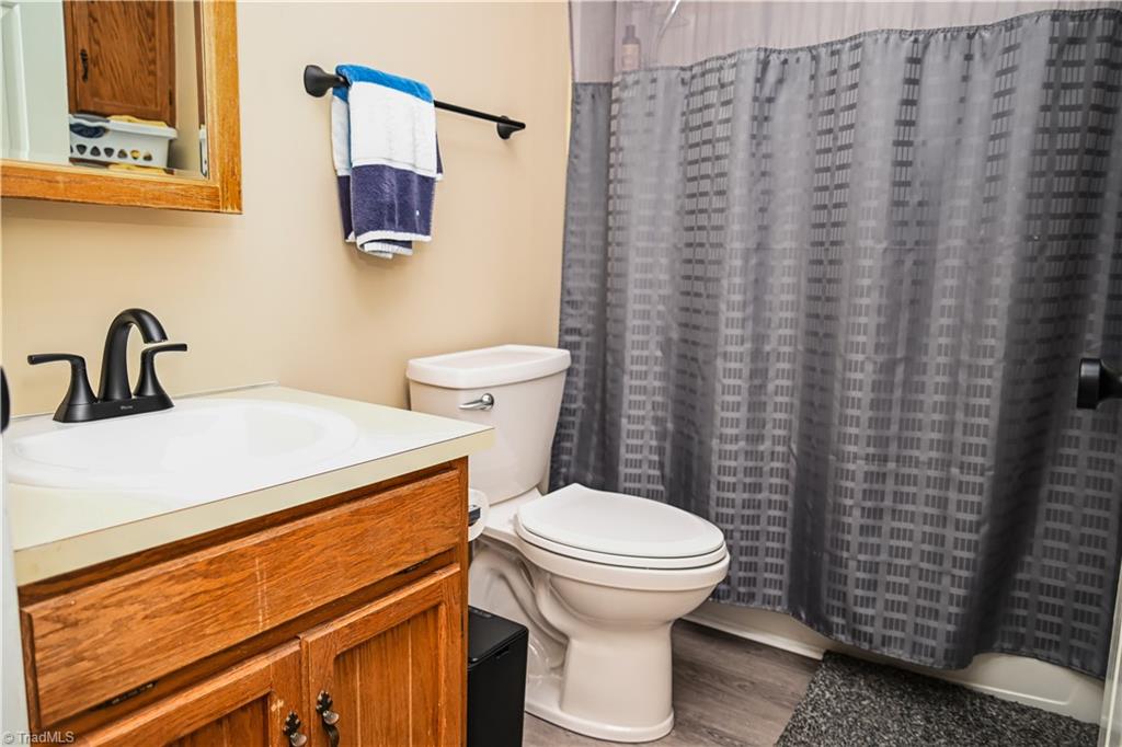 612 Sunset Avenue # 4