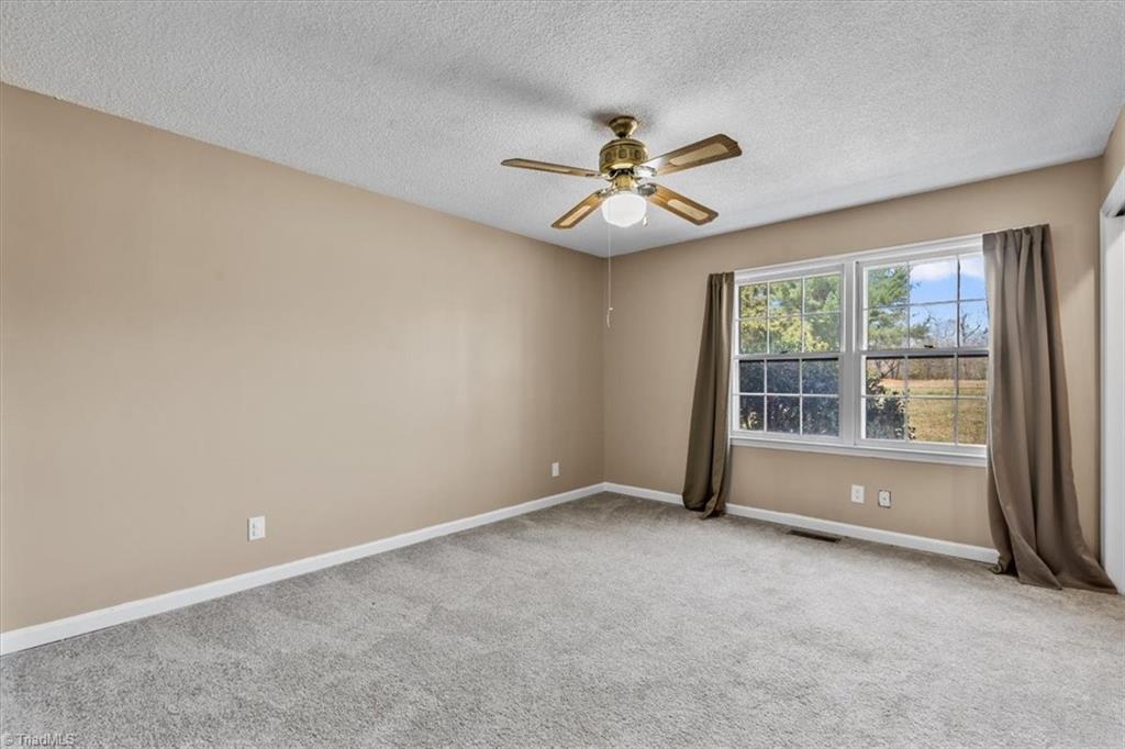 5106 Blakeshire Road