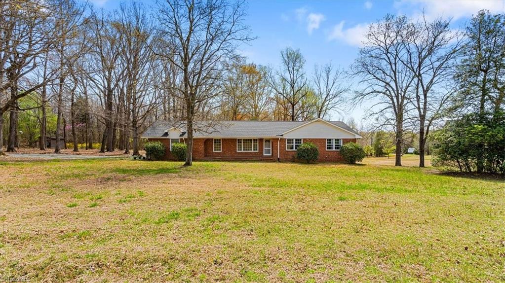 5106 Blakeshire Road