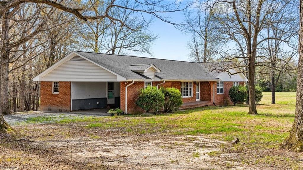 5106 Blakeshire Road