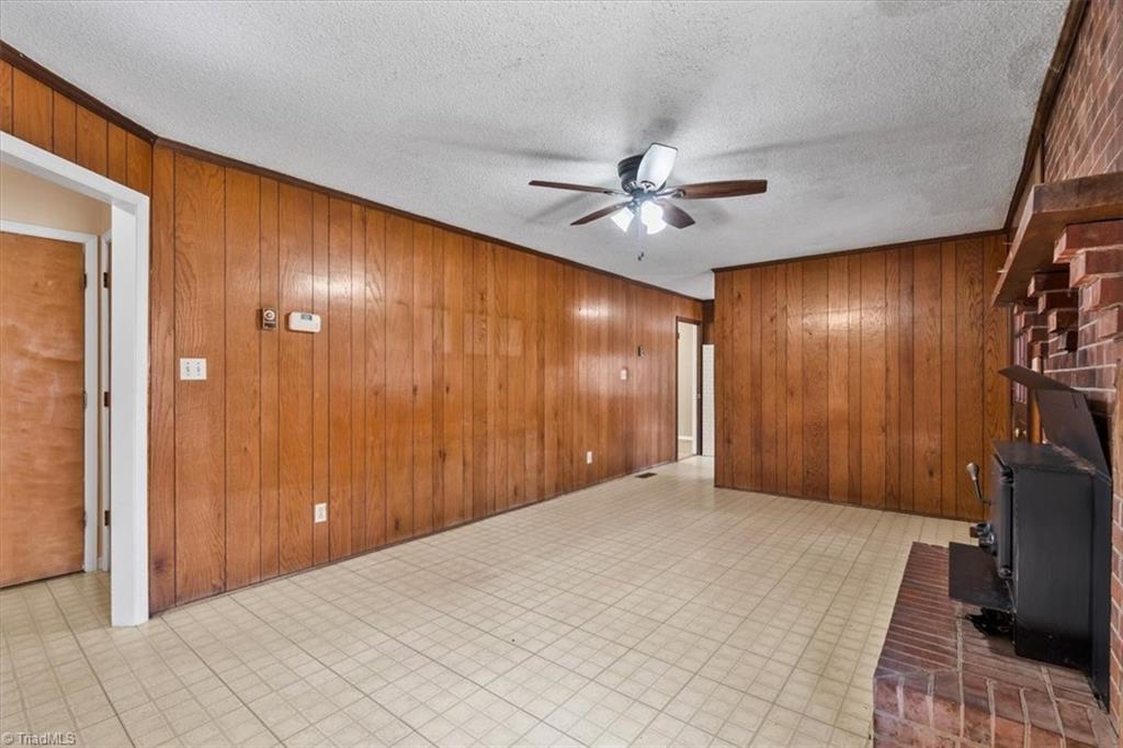 5106 Blakeshire Road