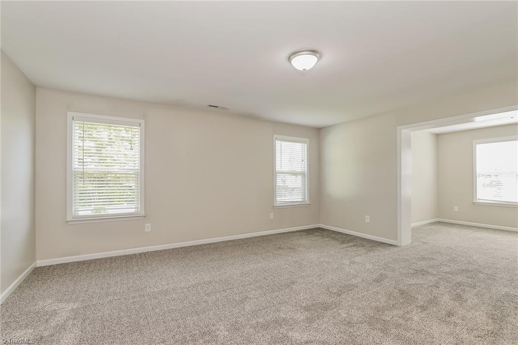107 Holstein Lane, Greensboro