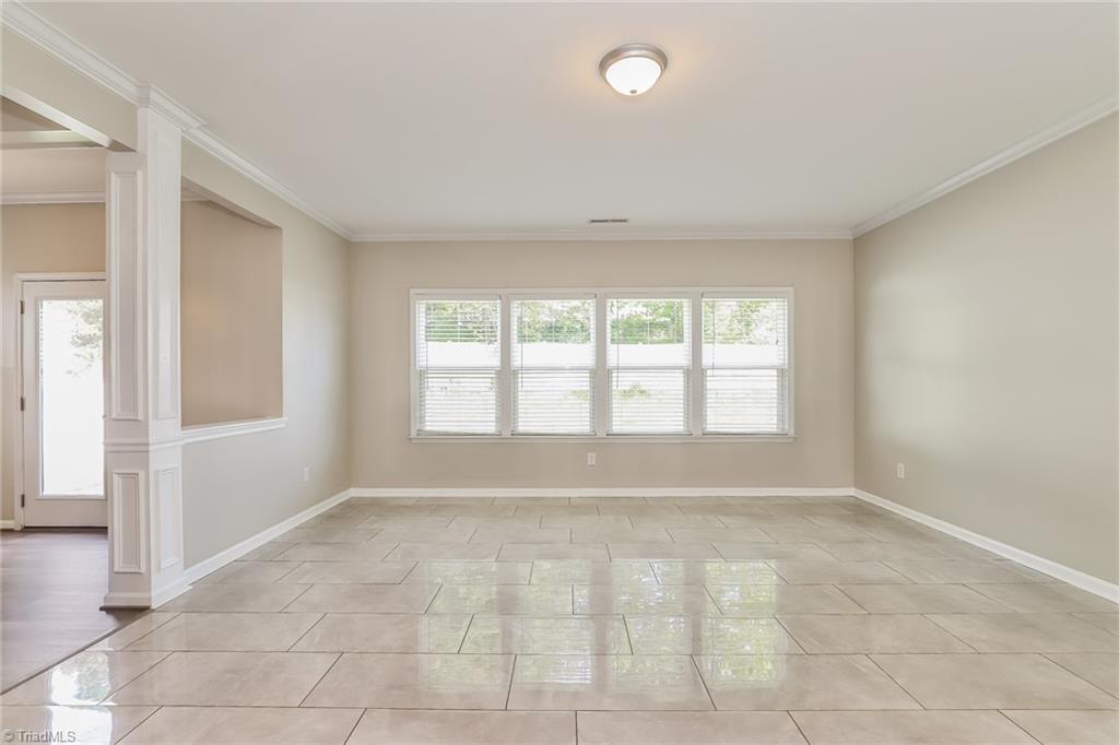 107 Holstein Lane, Greensboro