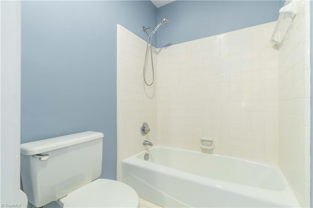 1119 Summer Place