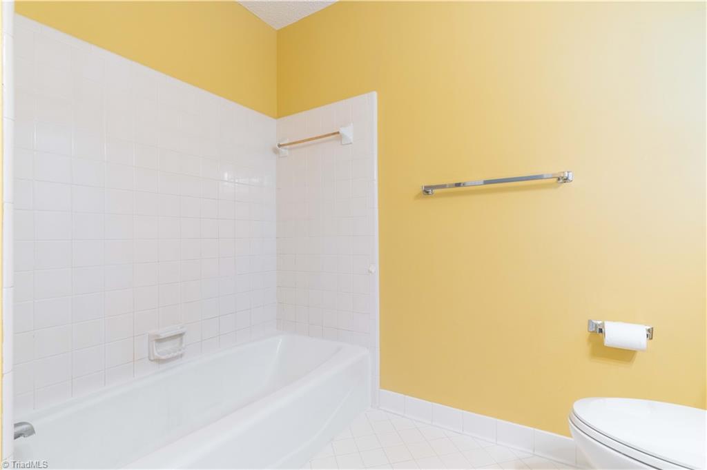 1119 Summer Place