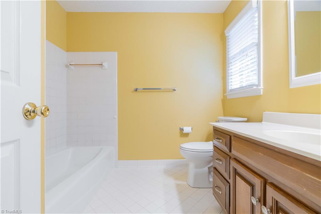 1119 Summer Place
