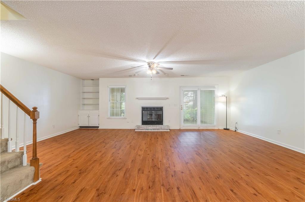 1119 Summer Place