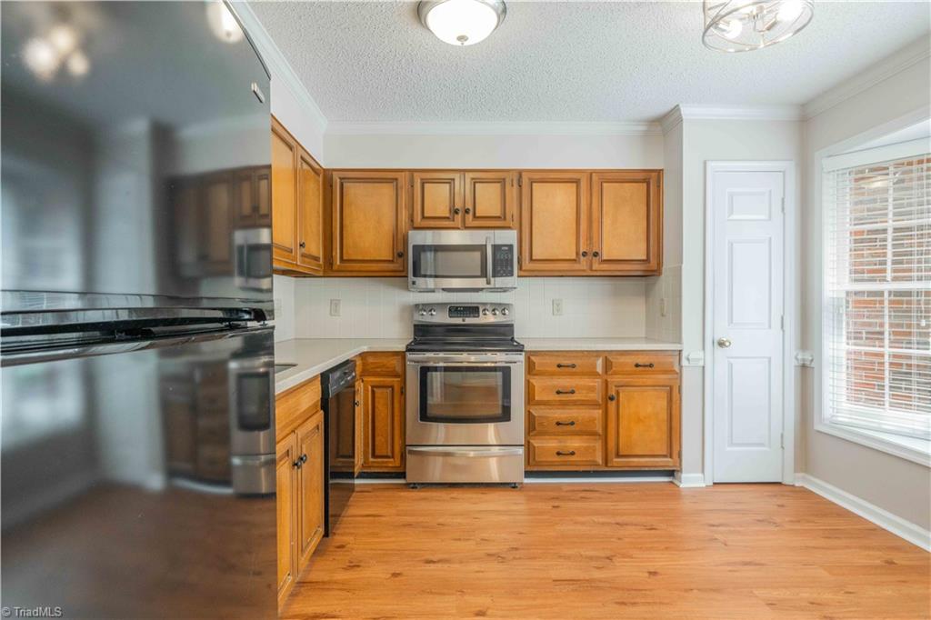 1119 Summer Place