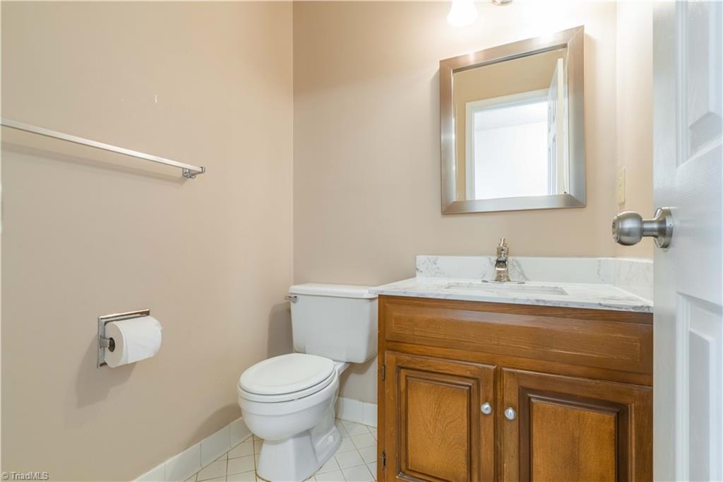 1119 Summer Place