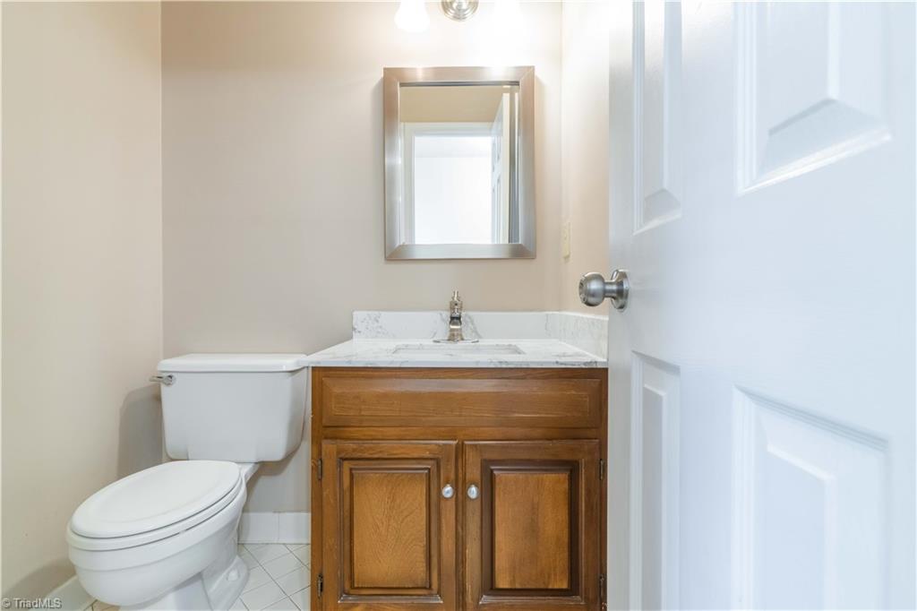 1119 Summer Place