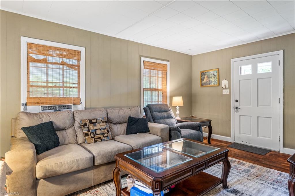 2711 Nelson Farm Road