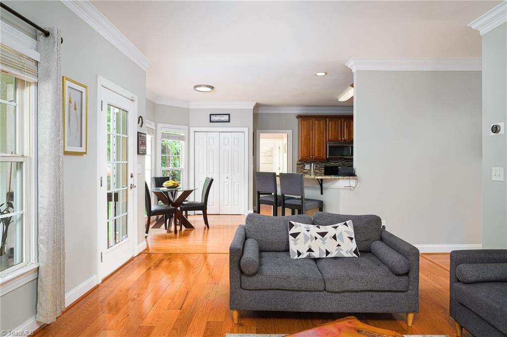 15 Orchard Grass Court