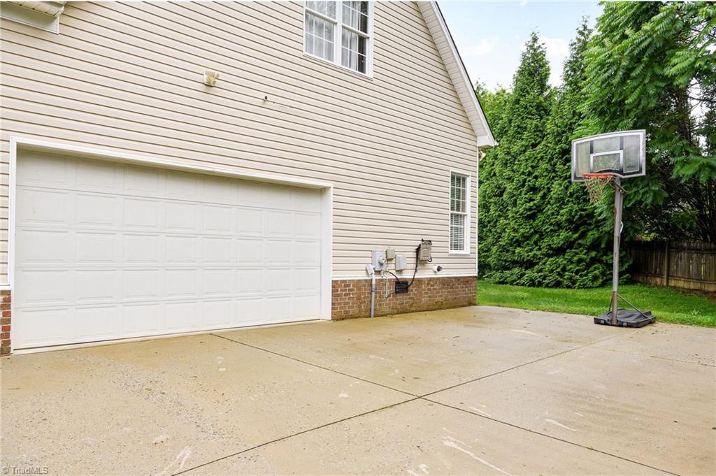 15 Orchard Grass Court