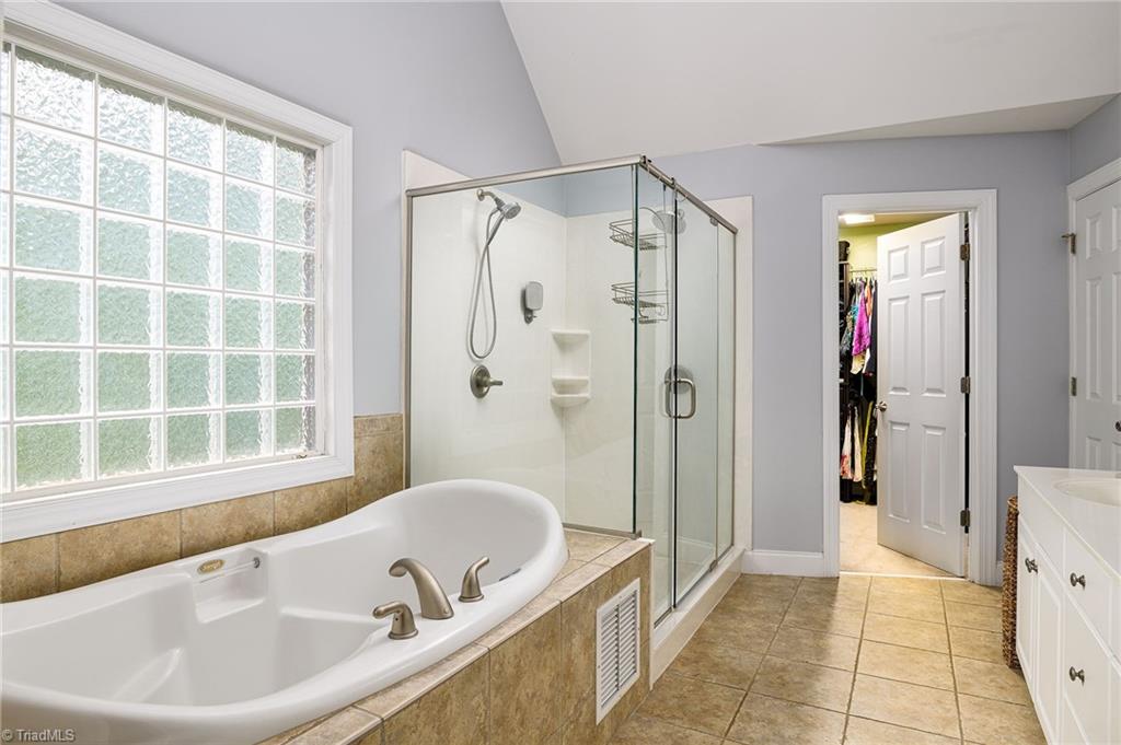 15 Orchard Grass Court