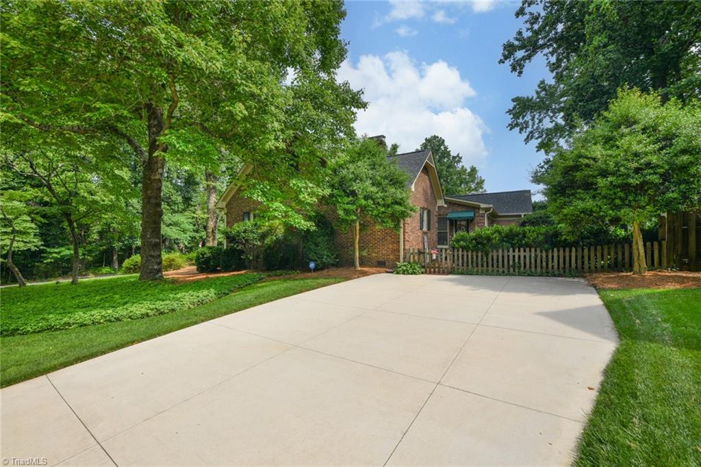 929 Winterlochen Drive