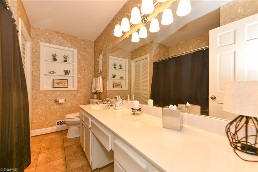 929 Winterlochen Drive