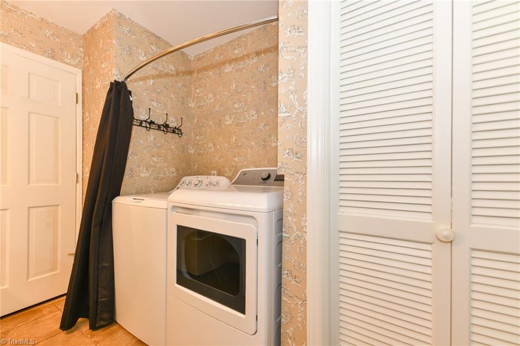 929 Winterlochen Drive