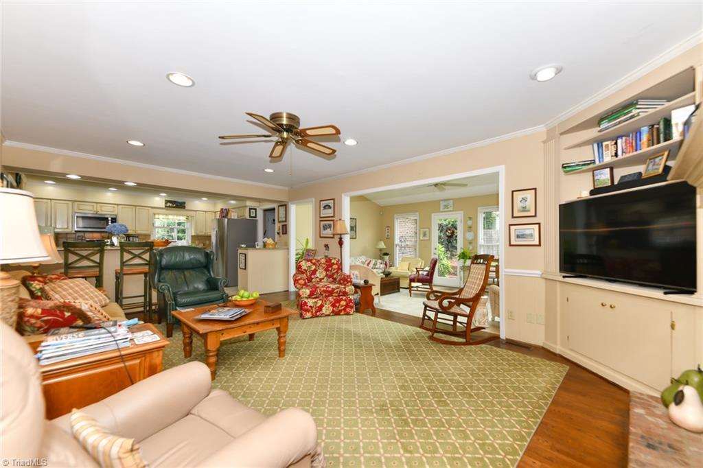 929 Winterlochen Drive