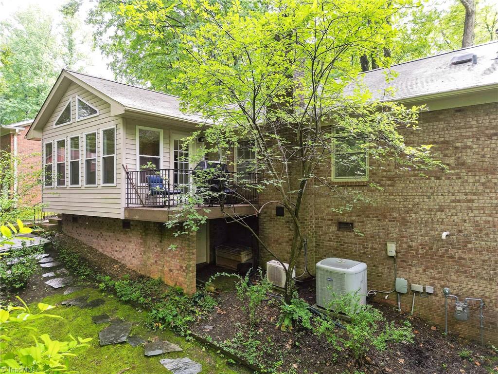 938 Greenwood Drive