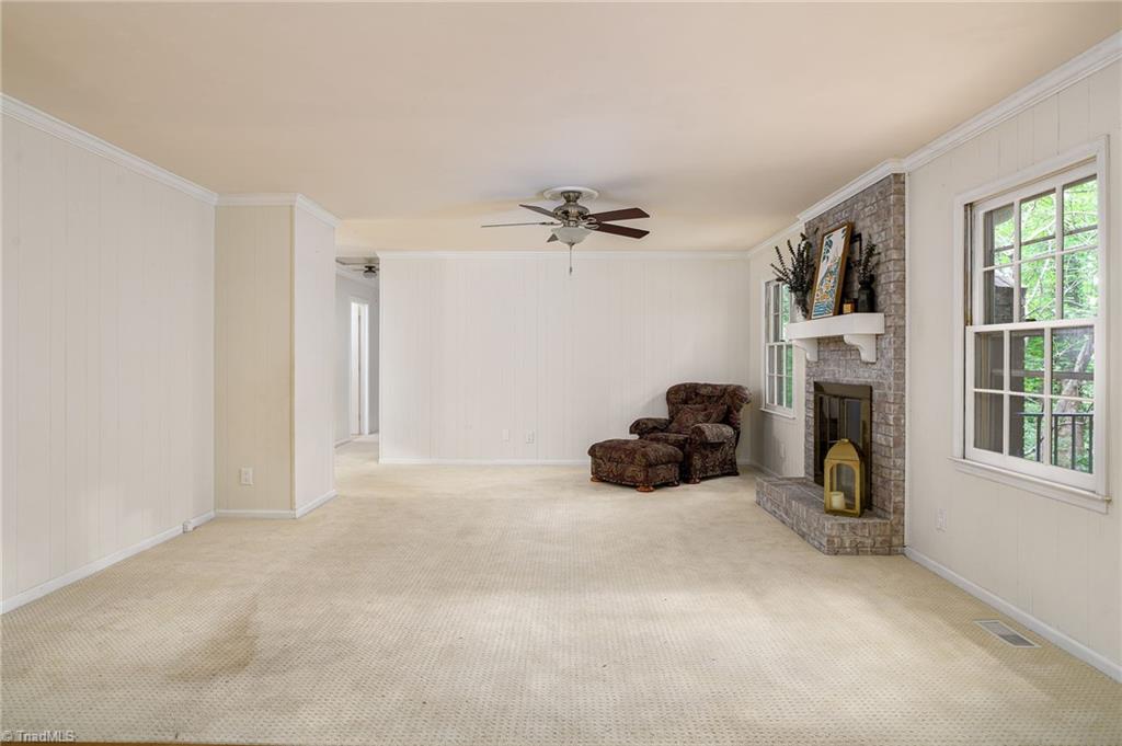 938 Greenwood Drive