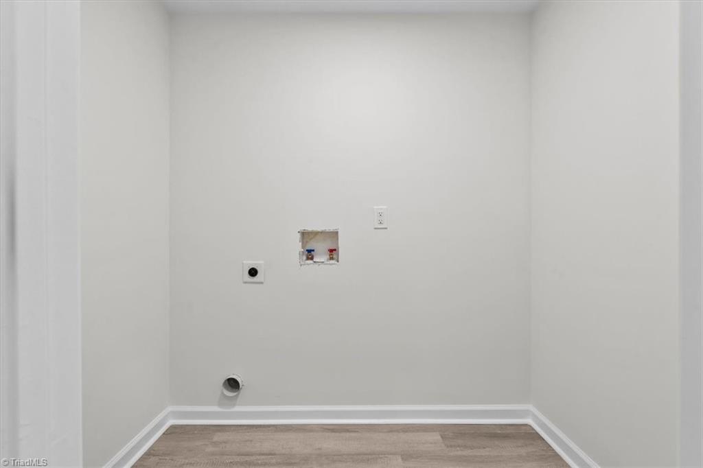 948 Sportsmans Drive, Winston-Salem