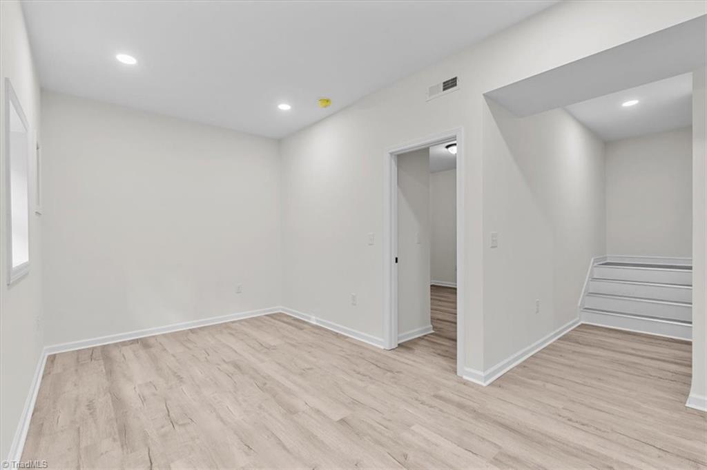 948 Sportsmans Drive, Winston-Salem