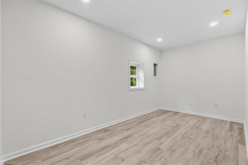 948 Sportsmans Drive, Winston-Salem