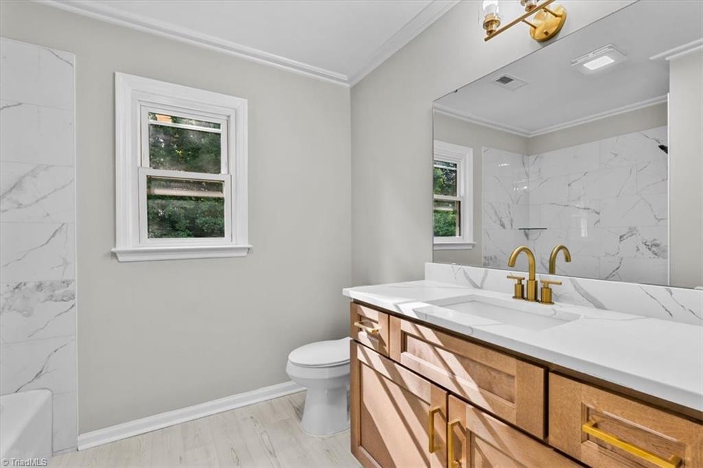 948 Sportsmans Drive, Winston-Salem
