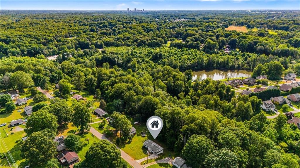 948 Sportsmans Drive, Winston-Salem