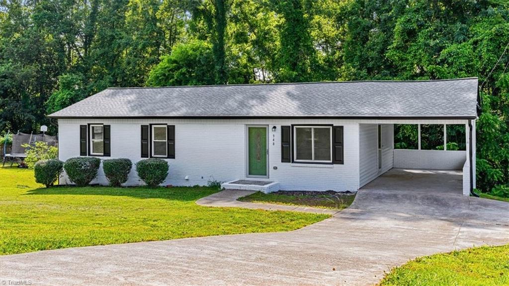 948 Sportsmans Drive, Winston-Salem
