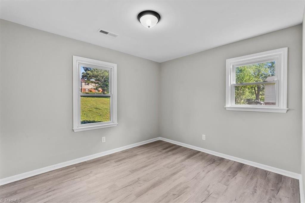 948 Sportsmans Drive, Winston-Salem