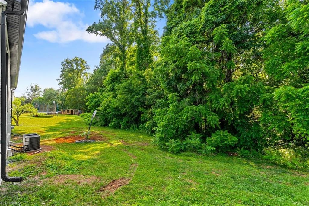 948 Sportsmans Drive, Winston-Salem