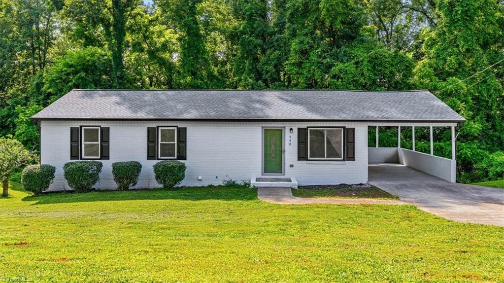 948 Sportsmans Drive, Winston-Salem