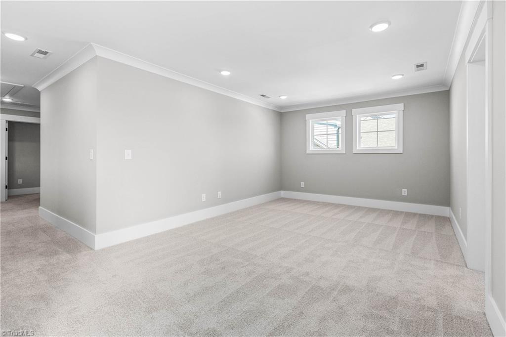 298 Olde Lantern Drive, Winston-Salem