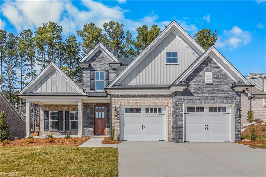 298 Olde Lantern Drive, Winston-Salem