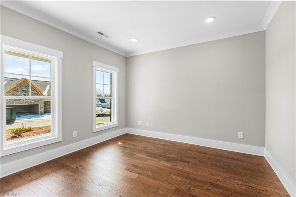 298 Olde Lantern Drive, Winston-Salem